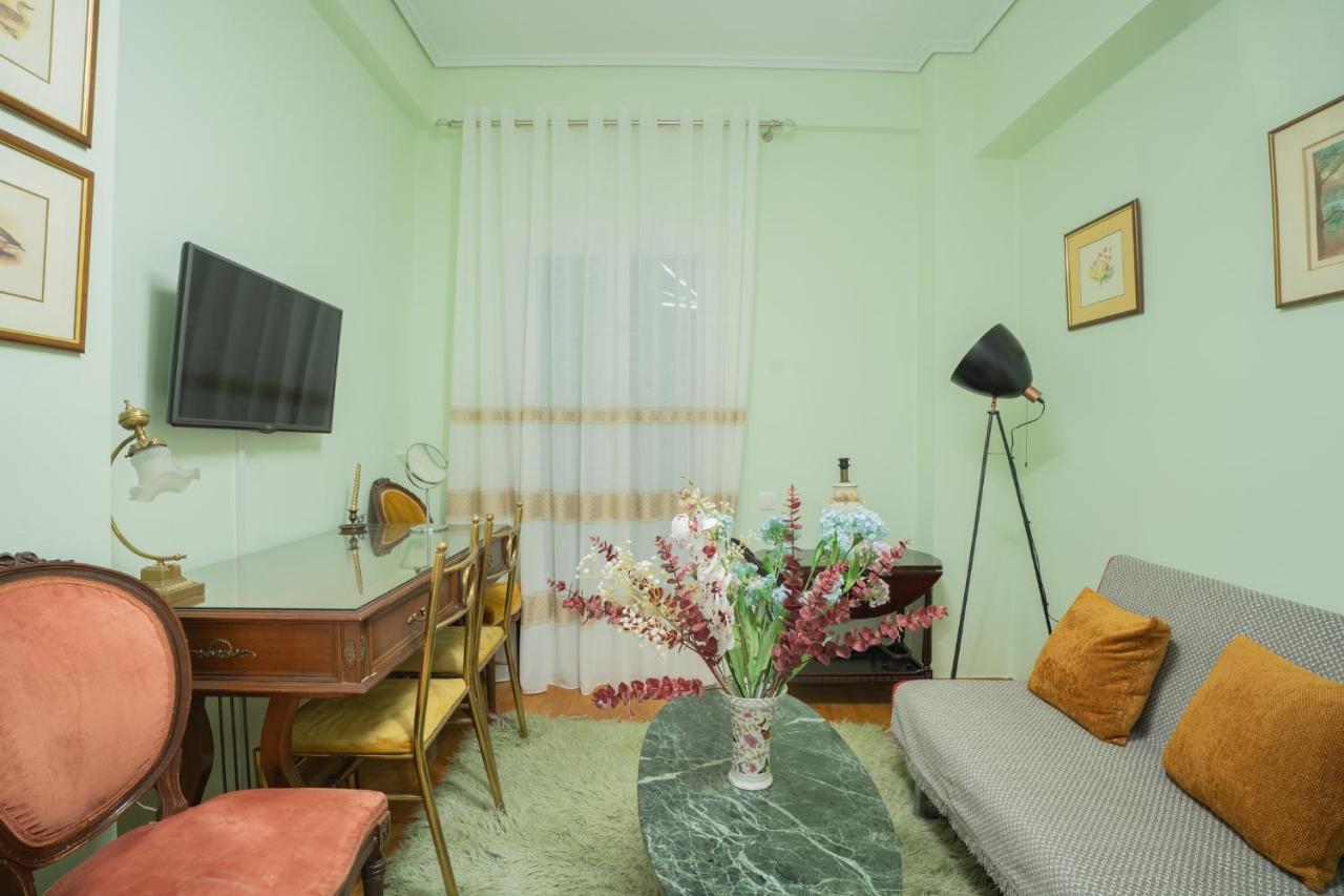 Neoclassic Modern Apa Ath Apartment Athena Bagian luar foto
