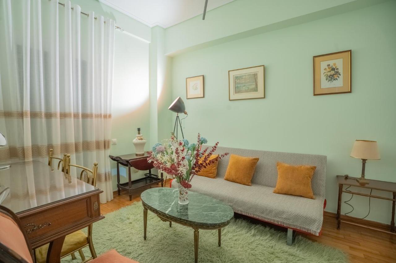 Neoclassic Modern Apa Ath Apartment Athena Bagian luar foto